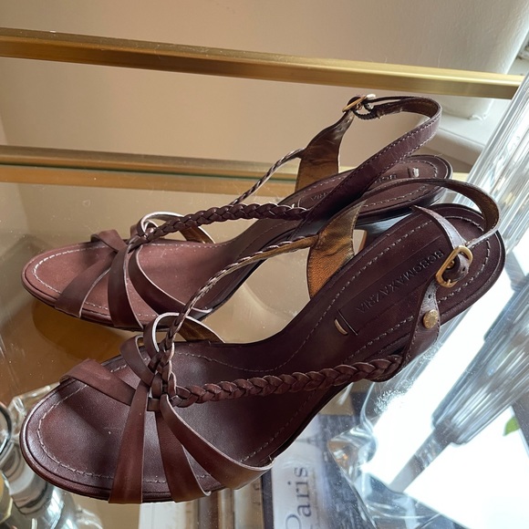 BCBG Max Azria chocolate brown braided sandals 6.5 - Picture 5 of 5